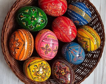 Easter egg, Set 5 Ukrainian pysanky, wooden eggs, Hand painted ornament eggs, Ukraine souvenir and gift for Easter, decorate egg, pisanki