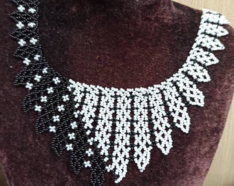 Black and white jewelry, Black and white necklace, Beaded collar necklace,Women's beaded necklace,Women's gift ,Handmade Gift for her