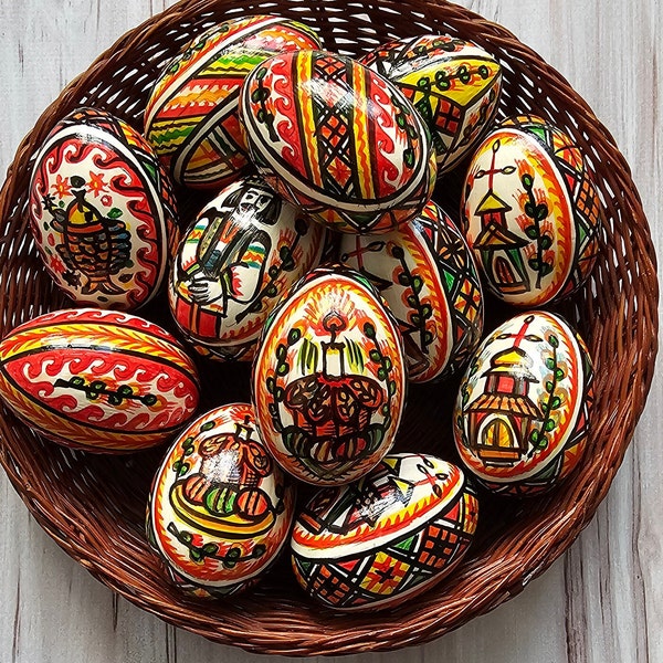 hand painted egg,Wooden Easter Eggs,Ukrainian Pysanky Gift UKRAINE,Eggs for a decor,original easter eggs,Ukraine Seller,Ukraine Easter Eggs