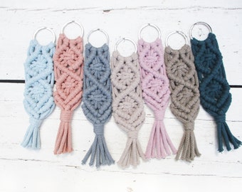 Macrame,keychain,pocket treeler made of 100/% recycled cotton in various colors,hand knotted,boho