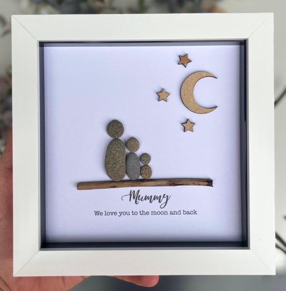 Personalised Mummy Pebble Frame, I love you to the moon and back, Mother’s Day gift, Gift For Mummy, Gift for Mum, Mum Birthday Gift