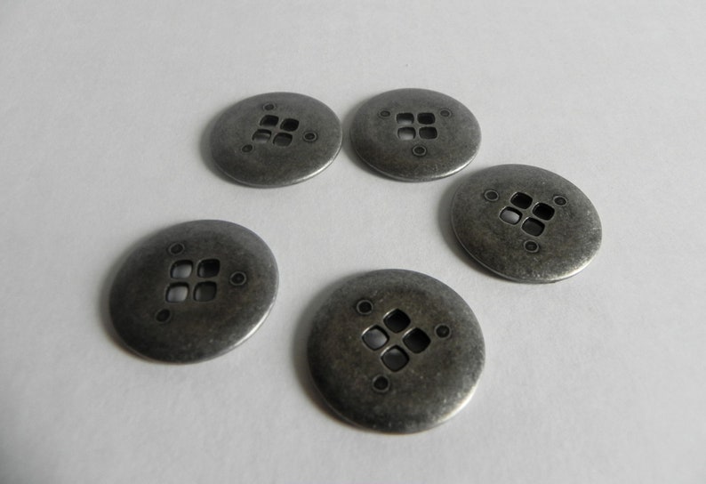 5, 4 boutons gris acier image 2