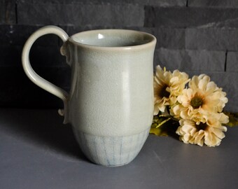 Mug en céramique bleue fait main, fond en poterie épaisse, 12 oz