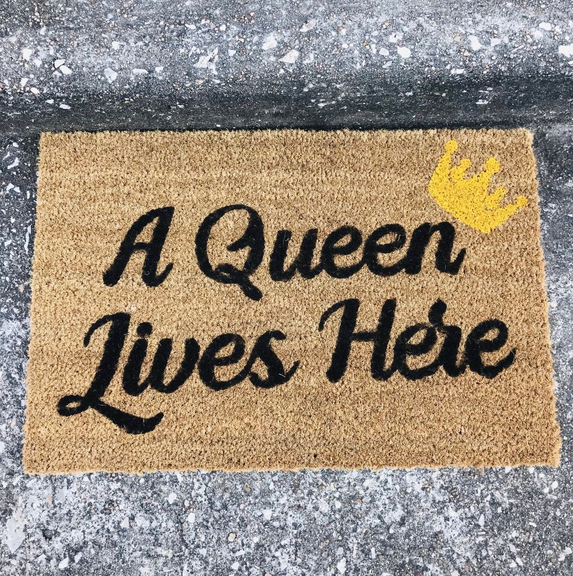 A Queen Lives Here Mat doormat-Queen Doormat | Pink Mat | Front-door mat | Housewarming gift | Handmade Doormat