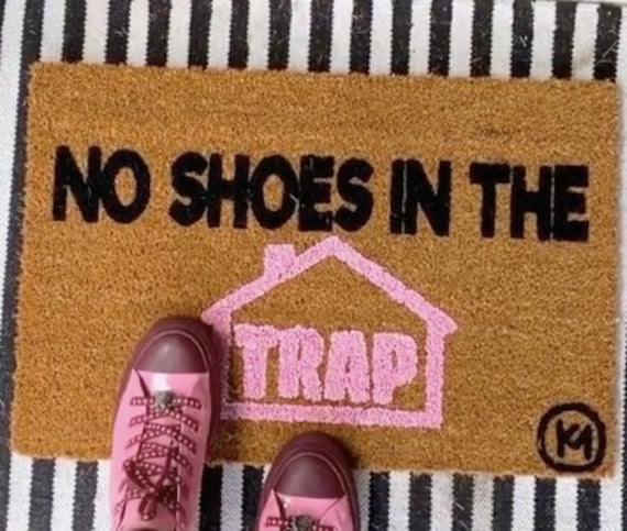 No Shoes in the Trap House Mat-pink Doormat Trap House No Shoes