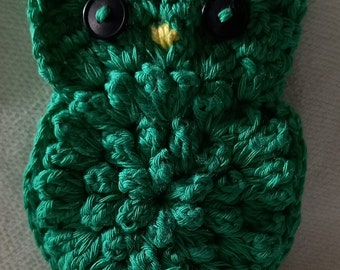 Owl owl coin purse /small green owl pouch