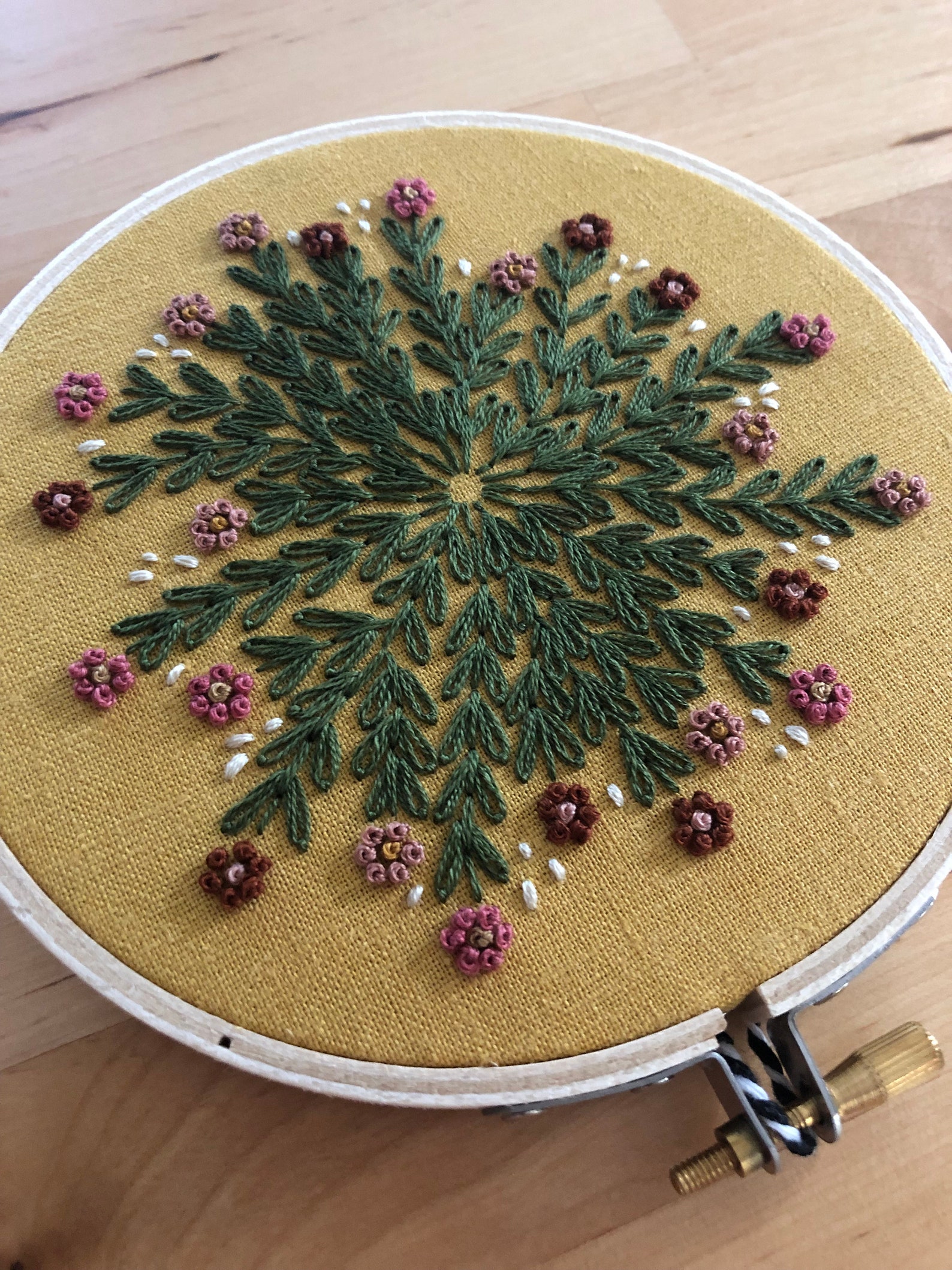 5 Inch Floral Hand Embroidery Circular Flower Design Hoop Etsy