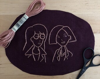 3"x5" Daria Morgendorffer and Jane Lane Hand Embroidery, Daria and Jane, 90s Nostalgia Wall Hanging, Lalalalala, Feminist Hoop Art