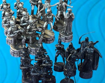 Hasbro LFL Star Wars Chess Mini Figures 2005 Lot Of 27 Silver and Black