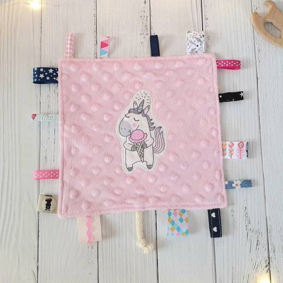 Etsy taggie online blanket