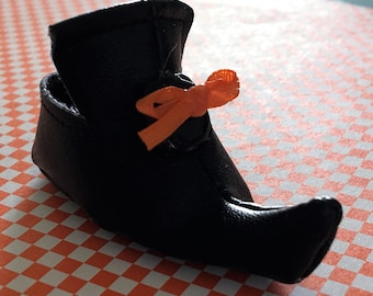 Witch Shoe PATTERN for Wellie Wishers