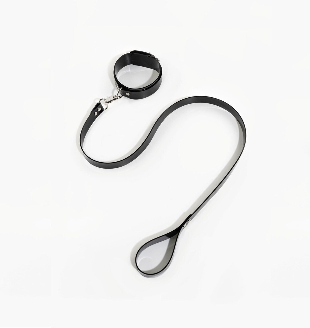 Locking Collar and Leash Set - Shiny, Sturdy, Handcrafted, PVC Faux ...