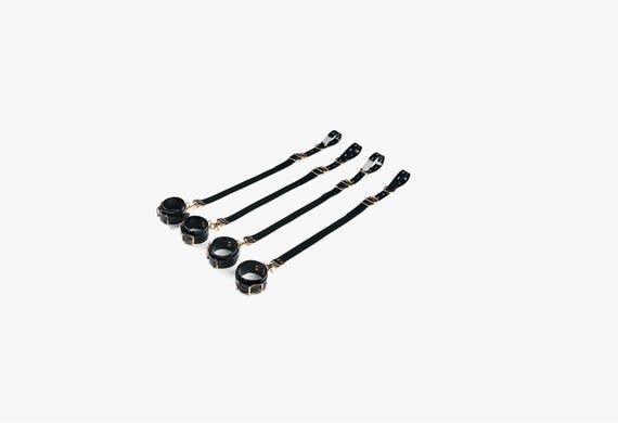 4-Piece Bed Bondage Set – Bedroom Adventure Essentials: Adjustable Wrist & Ankle Cuffs Set