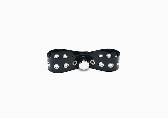 Black Bondage Connection Strap with Segufix Lock – PVC and Stainless Steel – Wrist or Ankle Cuff Connector Belt with Eyelets