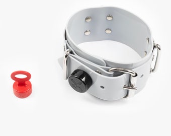 Segufix Magnetic Lock Collar - Unique Style Integration for Fetish Outfits