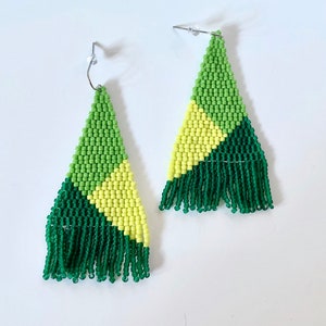 Tri in Green - beaded earrings, long earrings, fringe earrings, seed bead earrings