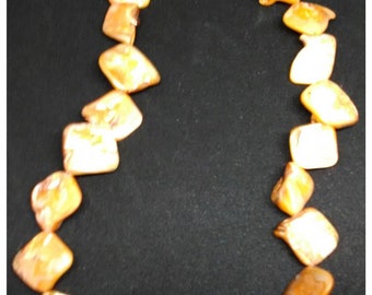 Vintage Orange Mother of Pearl necklace