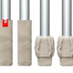 Beige / Sand **Stuhlsocken Wukies** Samtpfoten für Stuhlbeine, keine Kratzer und kein Lärm beim Stühle rücken. 1 Set