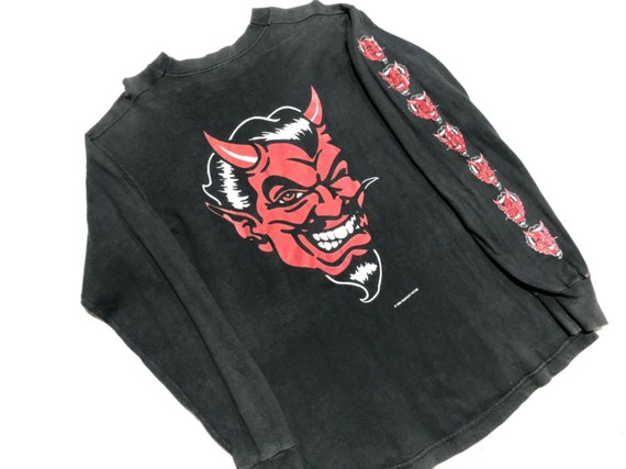 Vintage 1995's Fashion Victim Shirt Black Red Devi