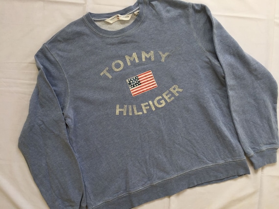 tommy hilfiger sweater big logo