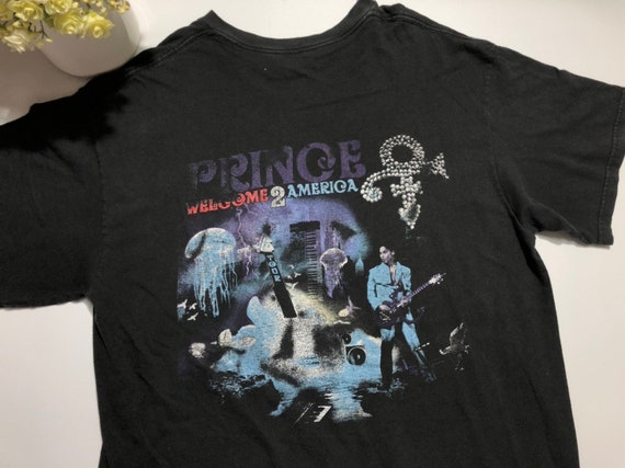 Vintage Prince shirt Tour