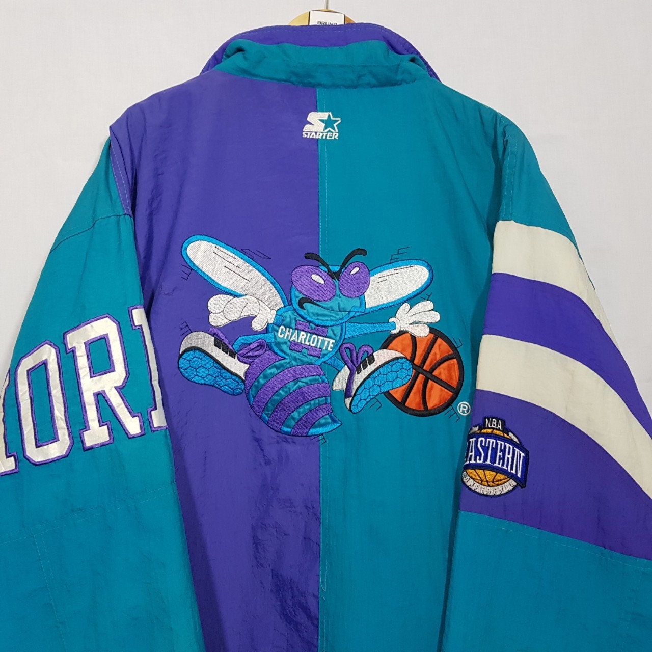 Vintage 90s Baby Starter X NBA Charlotte Hornets Kick It 1/4 Zip Jacket -  Medium Nylon– Domno Vintage