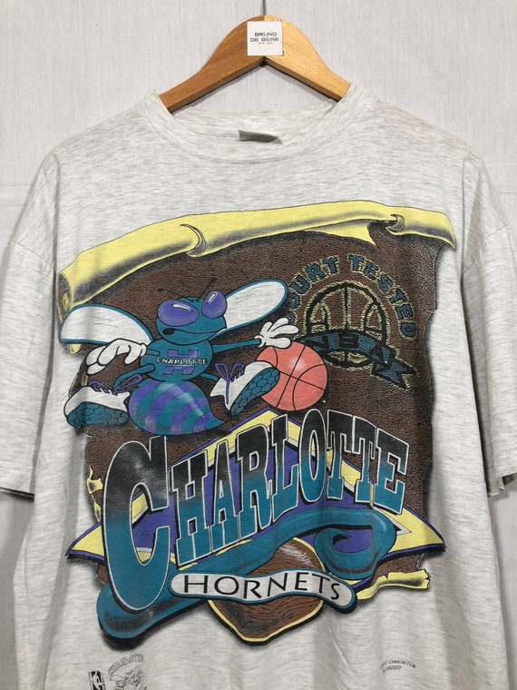 Charlotte Hornets 90's Vintage NBA T-Shirt - T-shirts Low Price