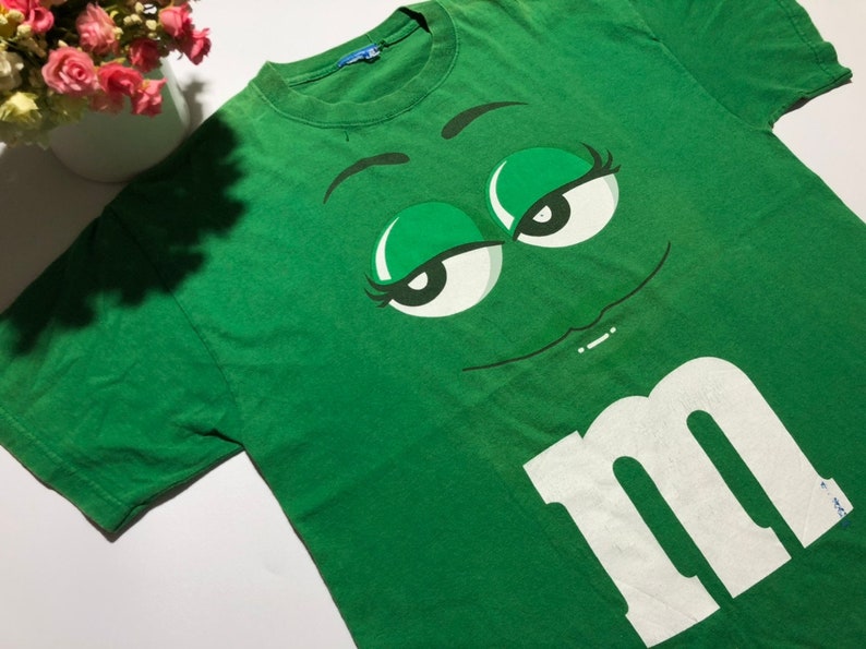 m&m shirt decal