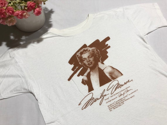 Vintage Marilyn Monroe design 1994 the estate of M