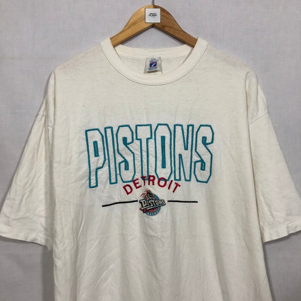 Vintage 90's Detroit Pistons shirt NBA Logo7 Label