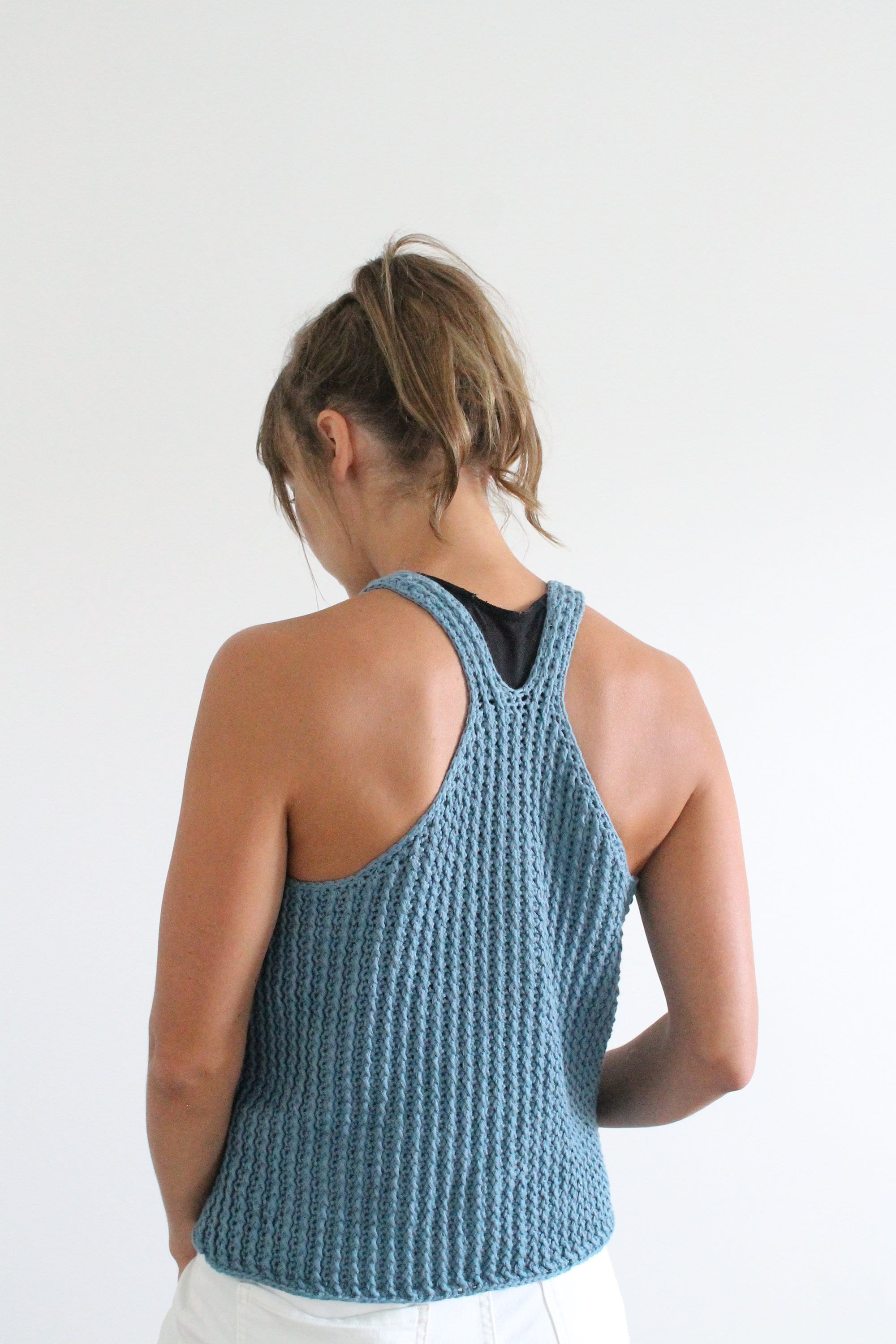 Razor 2024 back shirt