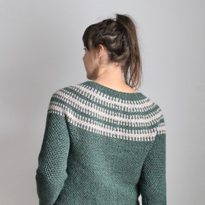 Homolovi Pullover Crochet Pattern Top-Down Circle Yoke Sweater Linen Stitch Colorwork image 5