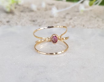 Gold 14k Ring,Raw Amethyst  Ring,February Birthstone Ring,Raw Stone Ring,Crystal Ring,Stacking Ring,Raw Gemstone Ring,Natural Amethyst Ring