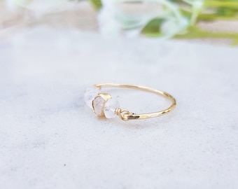 Anillo de piedra lunar con cuentas, relleno de oro de 14 quilates, con alambre, llamativo, piedra preciosa, para dama de honor, blanco, hecho a mano, regalo para ella, piedra de nacimiento de junio.