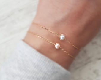 Double 14k Gold Pearl Bracelet,Peach Delicate Pearl,Simple Pearl Bracelet,Wedding Jewelry,Layering Bracelet,Dainty Natural peach Pearl.