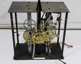 mouvement mécanisme pendule horloge comtoise carillon 1850 31 jours