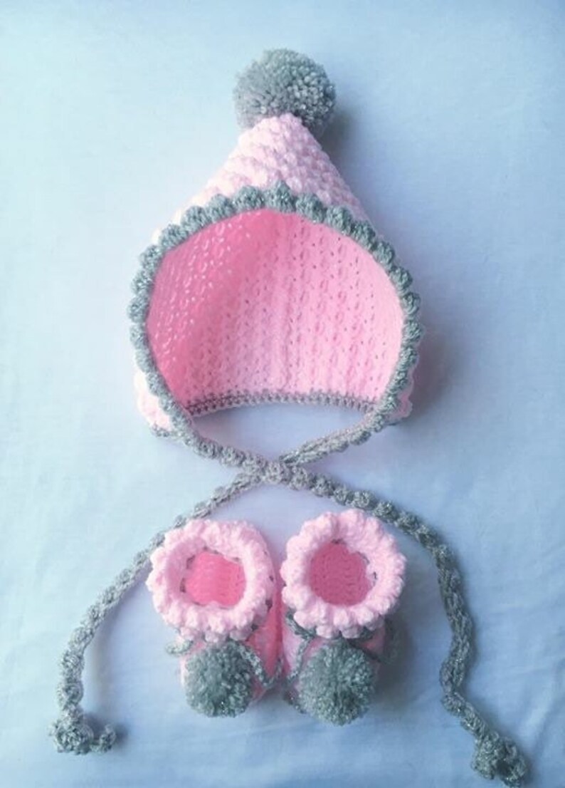 Pom Pom Booties Baby Shower Gift Baby Girl Gift Set Baby Photo Prop Pink Baby Girl Gift New Baby Girl Gift Crochet Baby Pixie Bonnet