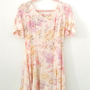 Vintage Floral Mini