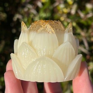 Resin Lotus Flower Paperweight