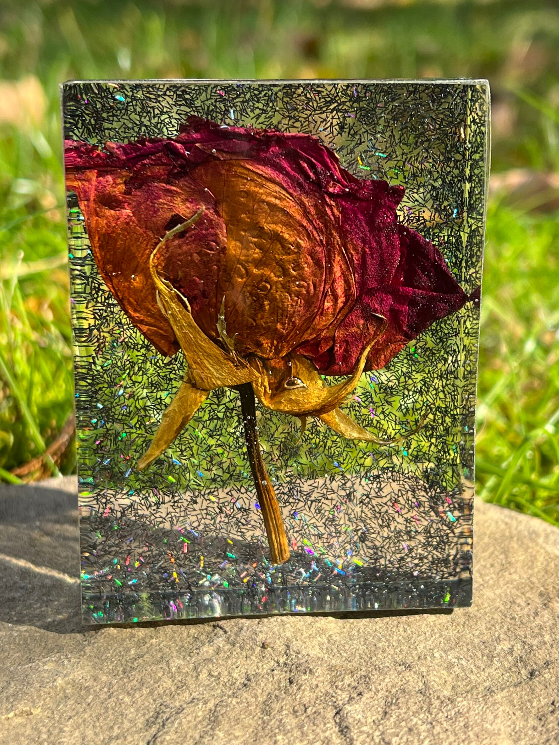 ‘Floating Rose’ Preserved Flower and Epoxy Resin Solid Wood Table
