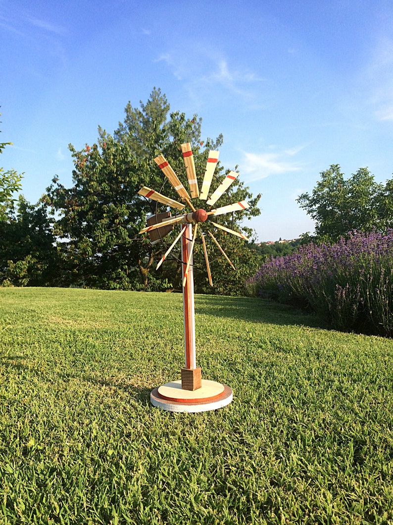 Moulin à Vent Coloré 12 Pouces Pour Jardin - Décoration Extérieure Résistante Aux Intempéries - PVC Et Fibre De Verre