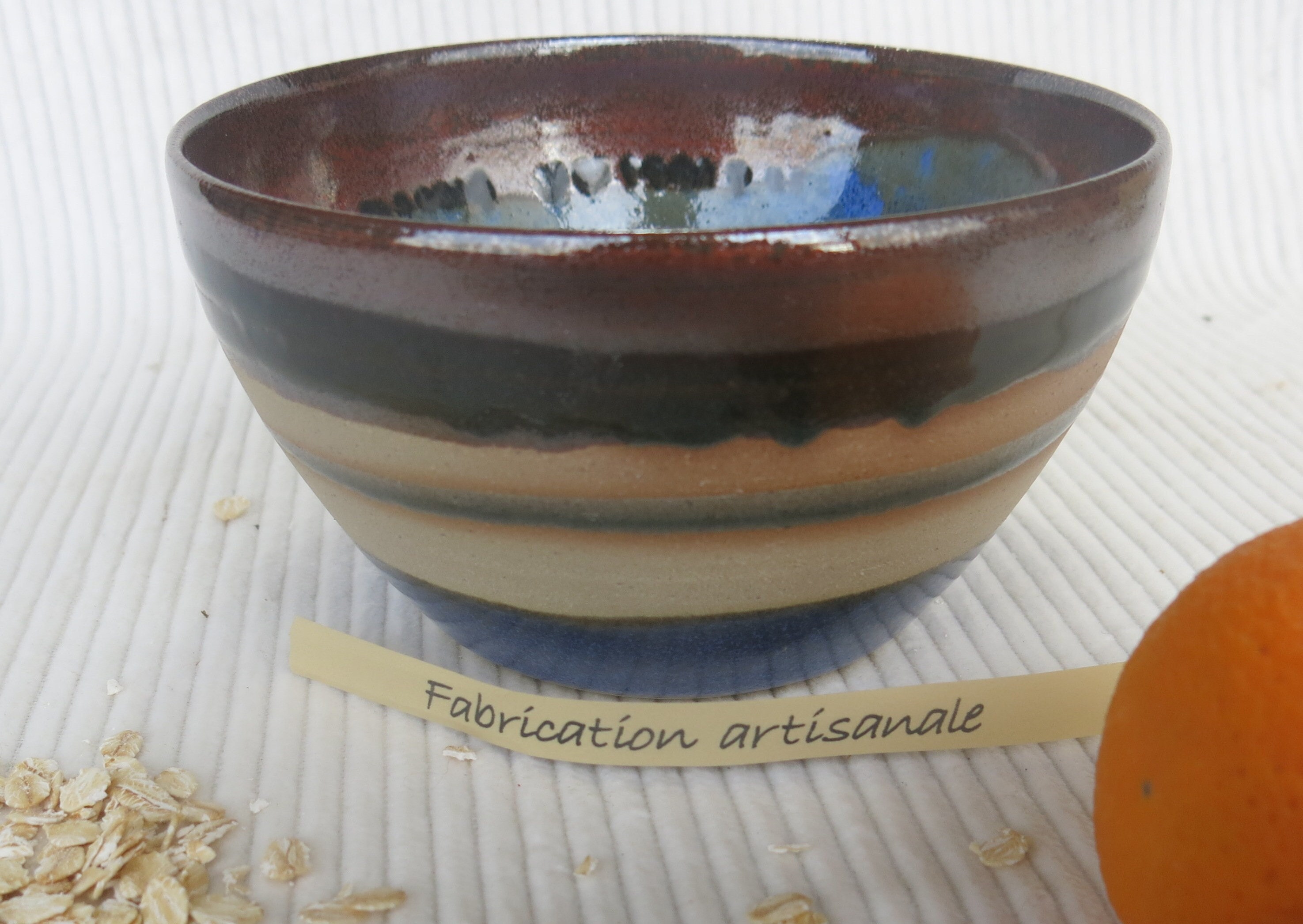Bol en Grès Bleu, Rouge Mouchetée de Noir. Fait Main France