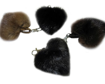 Cuore di visone, ciondolo a cuore, ciondolo di visone, ciondolo a cuore di visone, coda di visone, ciondolo per borsa, ciondolo, portachiavi, pompon, ciondolo di pelliccia, ciondolo di pelliccia
