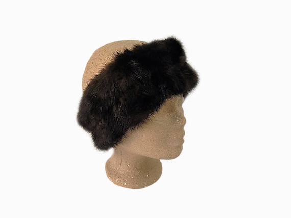fur band hat