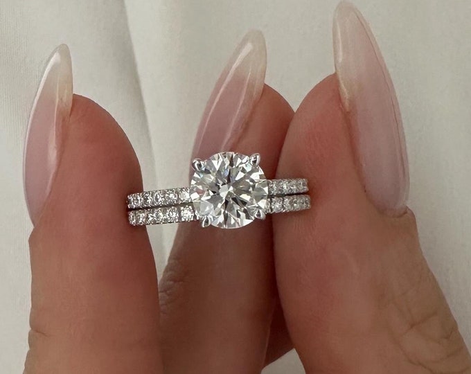 1 Carat Round Lab Grown Diamond Half Eternity Bridal Set / Classic Engagement Ring Set / White Gold Wedding Rings / Dainty Rings Set