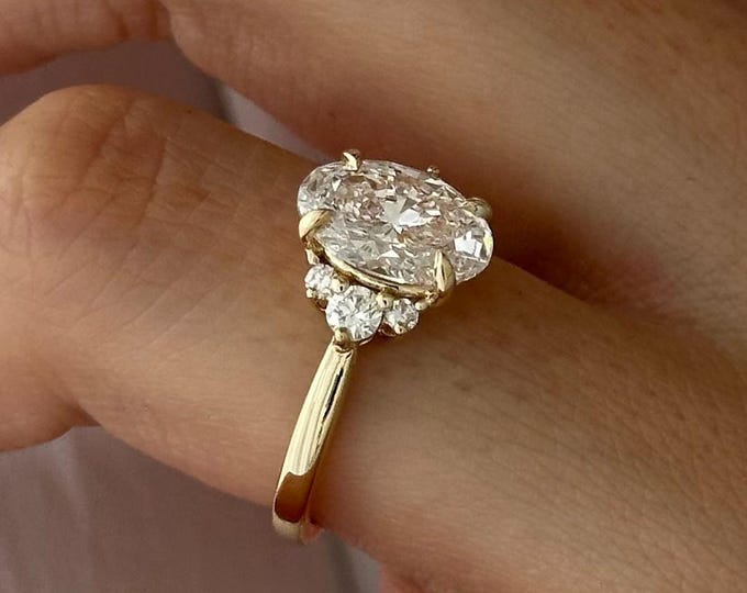 2 Carat Oval Lab Grown Diamond Cluster Engagement Ring / Nature Inspired Design Oval Diamond Ring / Yellow Gold Unique Wedding Ring