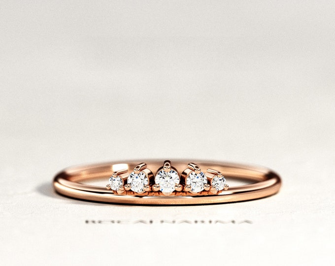 5 Stone Diamond Ring / Dainty Diamond Ring / 14k 18k Rose Gold Crown Ring / Stackable Wedding Band / Stacking Ring / Five Stone Diamond Band