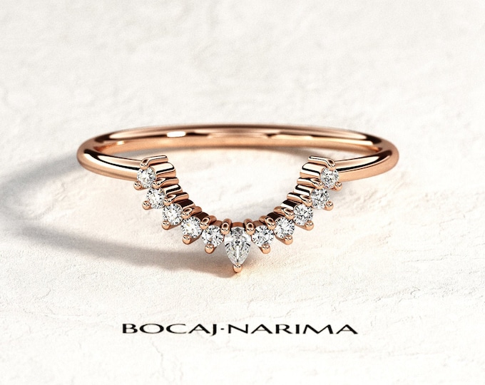 Nesting Wedding Band / Pear and Round Diamonds / Diamond Curved Wedding Band / 14k,18k Rose Gold Stackable Band / Curving Diamond Ring