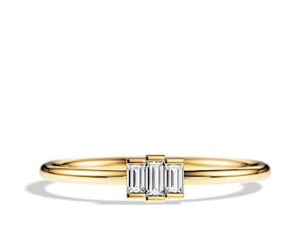 Trio Diamond Ring / Minimalist Three Stone Baguette Ring / Petite Engagement Ring / 14K 18K Gold Diamond Ring / Bar Set Diamond Bridal Ring