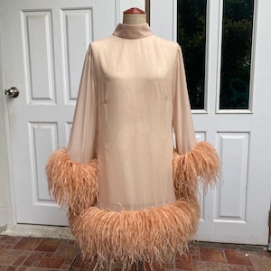 knee length dresses for ladies 